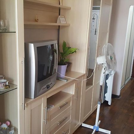 Абазинская 35 수쿰 외부 사진